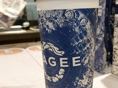 -霸王茶姬(东方新天地店)