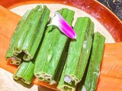 -憨孃孃·重庆老火锅(红山黑金店)