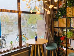 -ZING COFFEE 镜咖啡