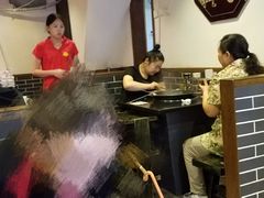 大堂-宽板凳老灶火锅(簋街店)