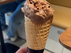 -Fridi Patisserie Cafe