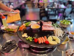 -豚豚家돈돈가韩国锅盖烤肉(新北万达店)