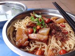 -阿阳牛腩腌面店