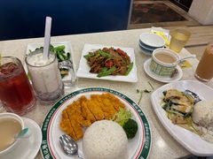-明记港式烧腊茶餐厅(下沙店)