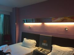 -莫泰酒店(厦门万象城火车站地铁站店)