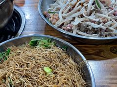 -大眼强五杯鹅·桑拿鸡煲