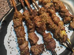 红柳枝烤肉-胖哥牛蛙龙虾烧烤城(育才路店)