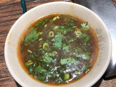 -老牌坊云南鱼豆花火锅(嵩山店)