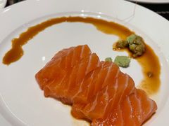 -大中华希尔顿酒店-念自助餐·嗨啤·小龙虾