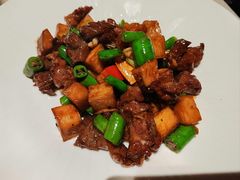 杏鲍菇炒牛肋条-侨美食家·粤菜(体育西路店)