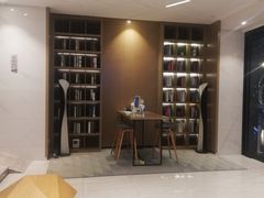 -柏曼酒店(广州天河体育中心林和西地铁站店)