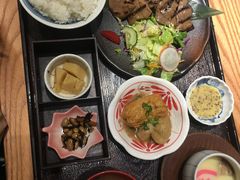 -味太助·银饭食堂(中华城店)