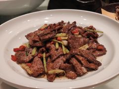 茶树菇炒牛肉-北京老铺烤鸭(西稍门店)