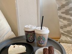-red donkey coffee