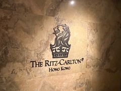 -OZONE 顶楼酒吧(香港丽思卡尔顿酒店)