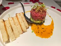 牛肉塔塔配牛油果黑橄榄酱-Solo(衡山路店)