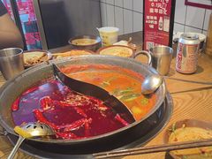 -巴卤社老火锅(财富店)
