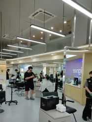 -十六番发型师事务所