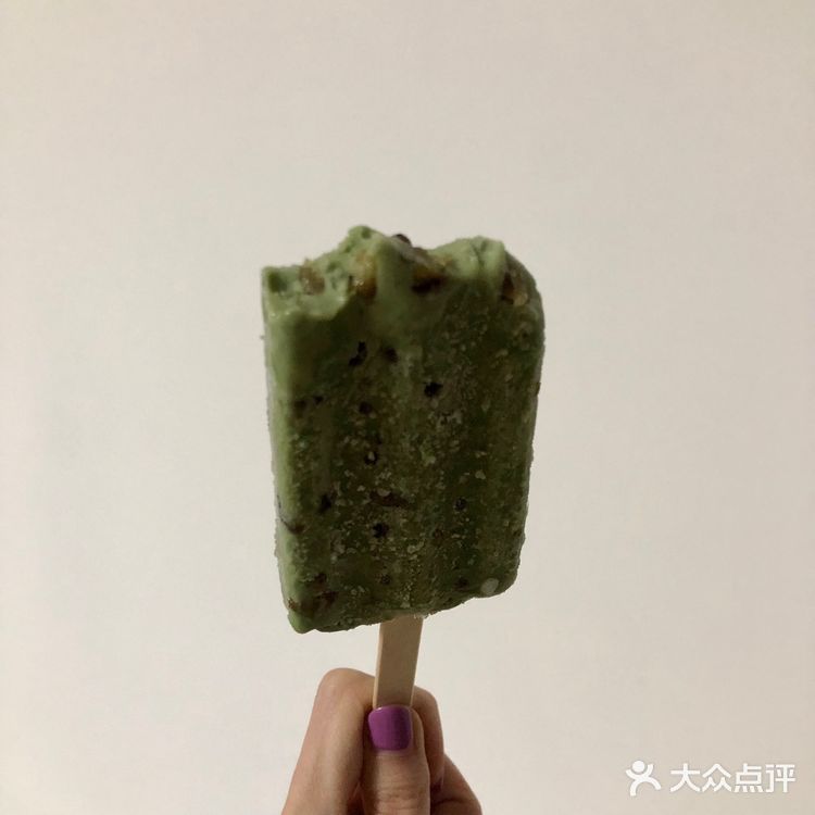 偏爱绿豆雪糕☘️一抹夏日清凉