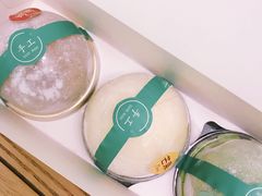 -蜜蜂小象·榴莲千层蛋糕(时代汇11栋店)