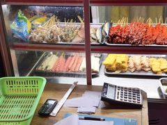 面包甜点陈列柜-金渝海鲜烧烤万州烤鱼店