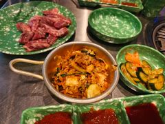 -欧巴炭烤肉오빠숯불구이(南京东路店)