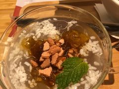 桃胶凉粉-炖物24章·顺时轻养茶(黄龙店)