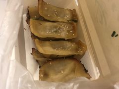 -小姜锅贴(凤凰街店)