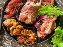 -啊美丽炭火烤肉(滑翔一店)