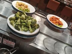 -钱小主·自助回旋烤肉火锅餐厅(东方新天地店)