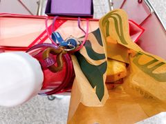 -星巴克(昆明机场III店)