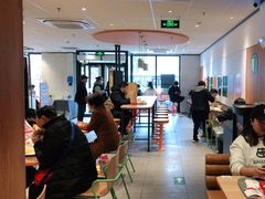 大堂-麦当劳(玉桥中路店)