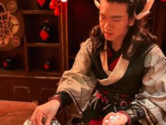 -暴风岛沉浸式体验馆(百联世纪店)