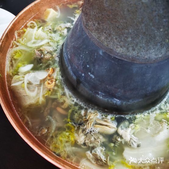 鑫如鸿东北酸菜火锅
