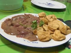 -华哥新鲜猪精品美食