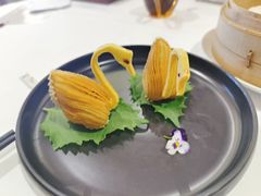 鲍鱼天鹅酥-白天鹅宾馆-宏图府餐厅