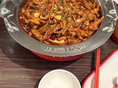 -胖哥俩肉蟹煲(河北勒泰购物中心店)