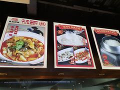 -魏铭鱼头捞饭(晋阳路店)