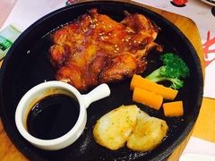 -花漫里日式餐厅(城东中骏店)