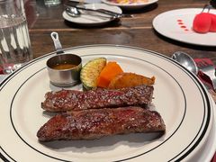 -食间牛排(重庆路万达店)
