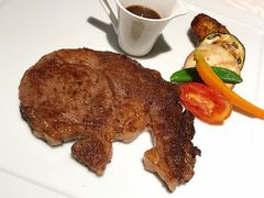 -广州塔卢特斯法国旋转餐厅