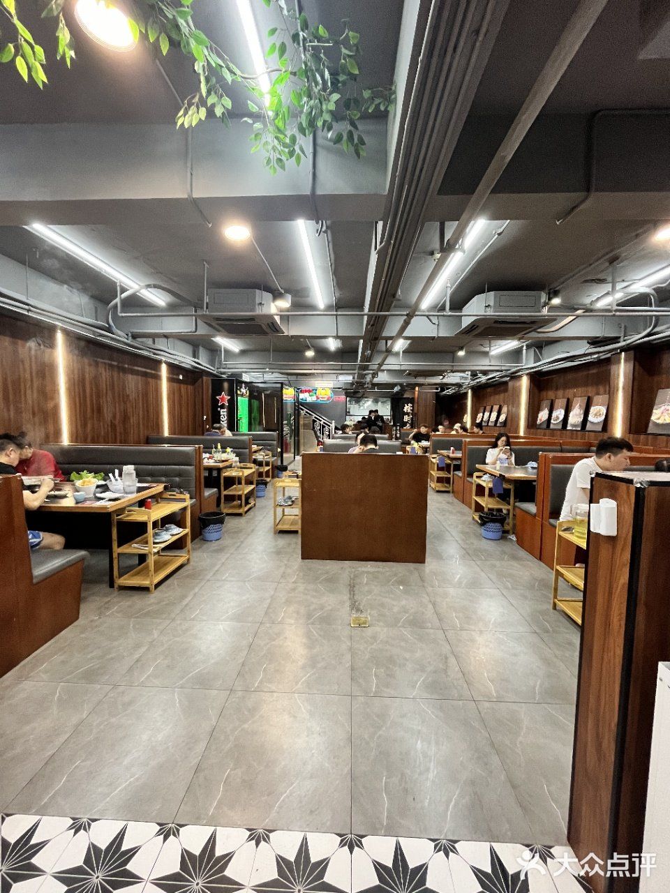 在深圳｜ 冬天就适合吃鸡煲