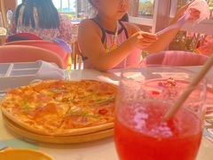 -水桶王国主题餐厅·聚会·生日派对·亲子活动·家庭套餐(亚龙湾希尔顿店)