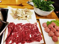 -印象三宝潮汕鲜牛肉火锅烤肉(个体大世界店)