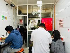 -曼曼汤包(建国西路店)
