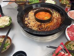 -扎起市井老火锅(乐山总店)