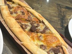 土耳其牛肉奶酪披萨-梅夫娜土耳其餐厅.清真HALAL