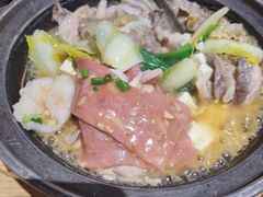 -极有家小鱼小鸡石锅煲(佳兆业店)