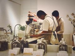 -Cafe on warm(丹霞店)
