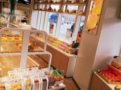 面包甜点陈列柜-好利来(西美花街店)